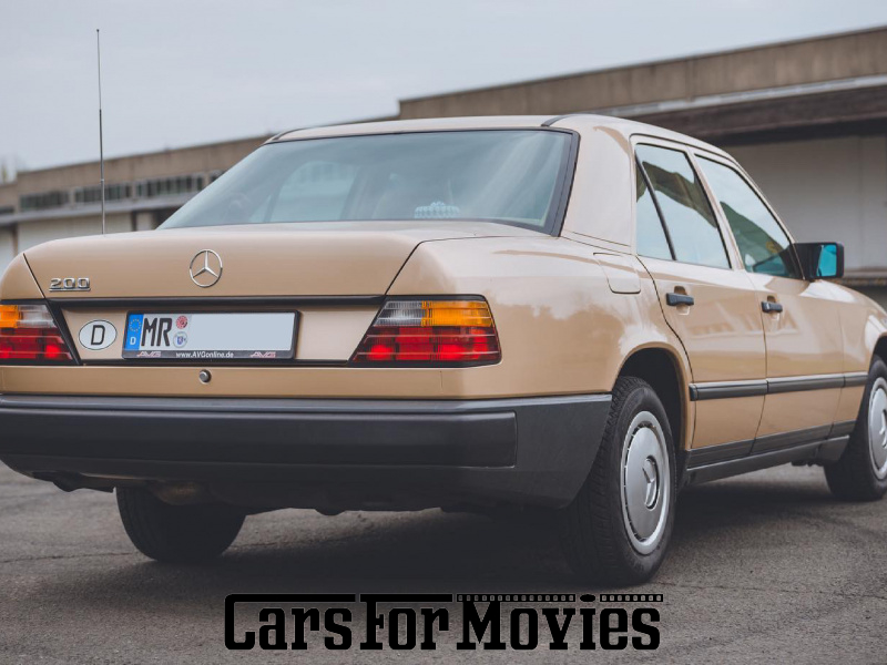 CarsForMovies | Mercedes Benz 200 W124 1986 Deutschland Gold Beige Zivilfahrzeug Limousine Hessen 6384 